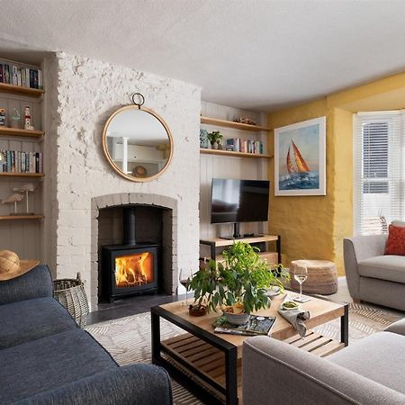 Gulls Rest - Charming Cottage In The Heart Of Historic Dartmouth Exterior photo